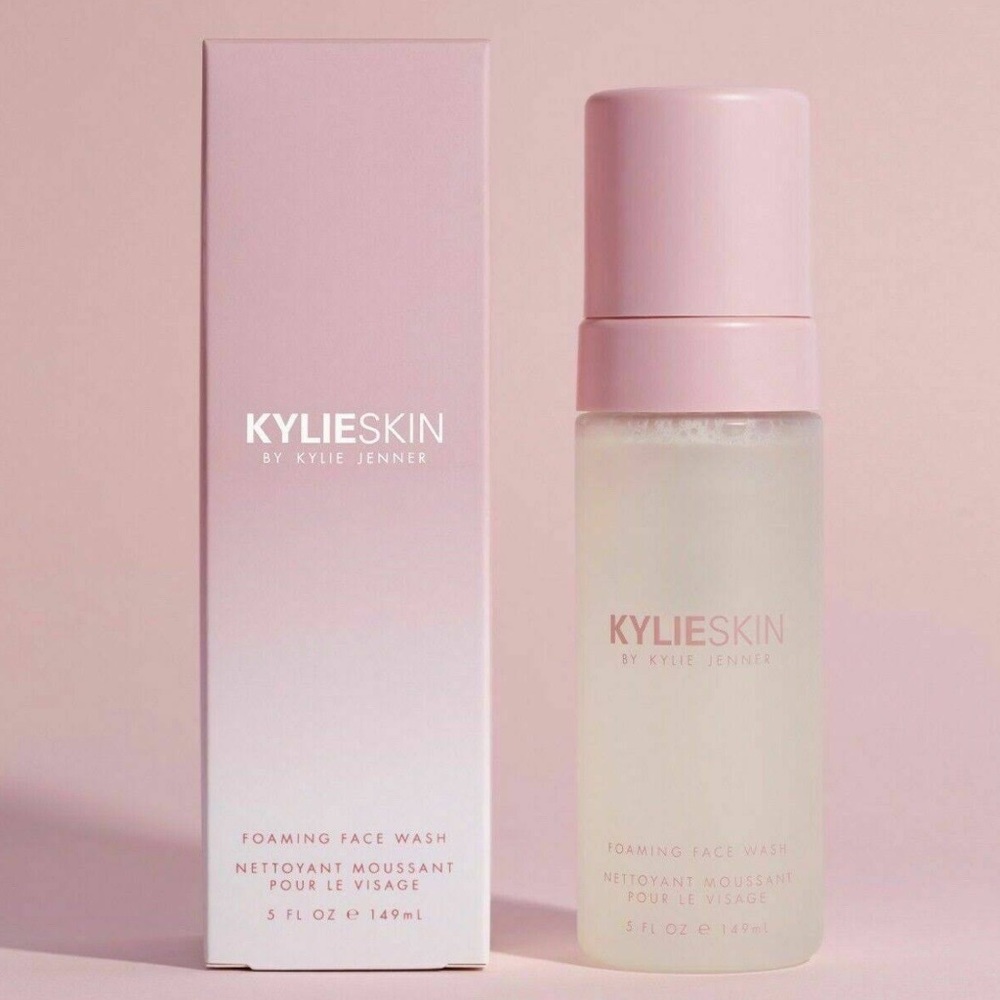 Kylie Skin Foaming Face Wash